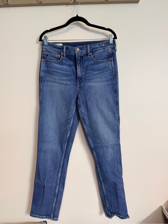 GAP Denim - GAP Straight Leg Jeans in Medium Blue Wash